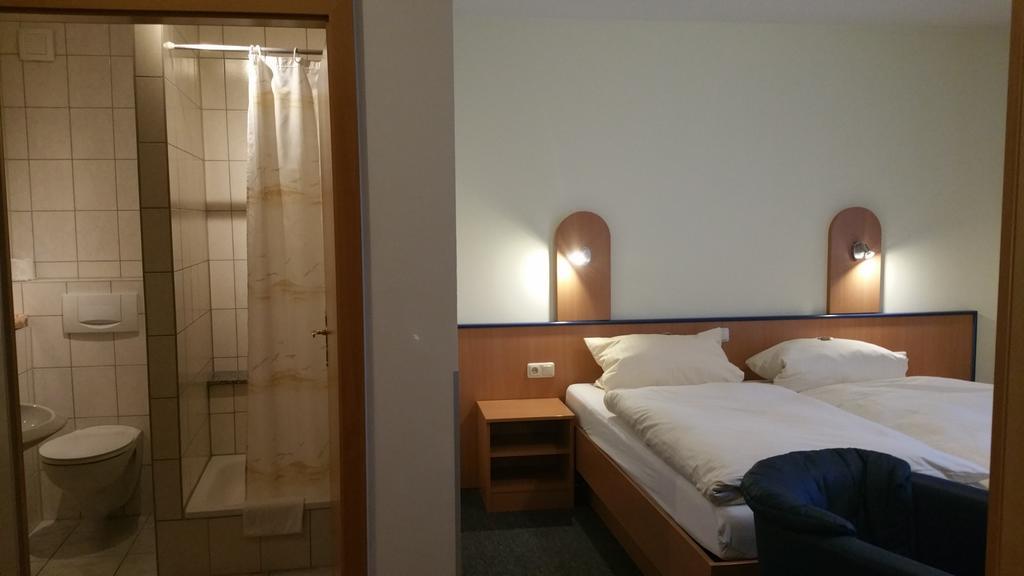 Hotel Munsterer Hof ภายนอก รูปภาพ
