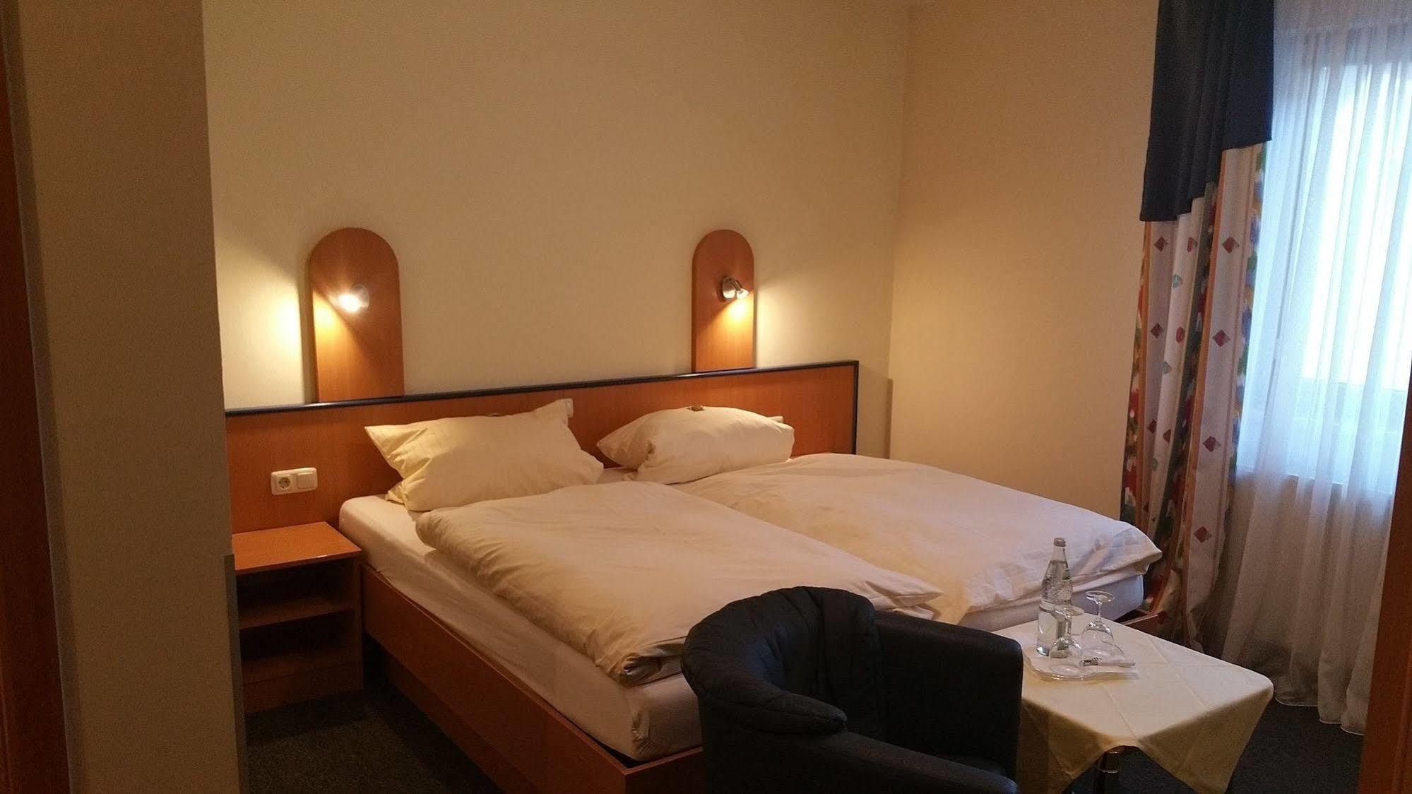 Hotel Munsterer Hof ภายนอก รูปภาพ