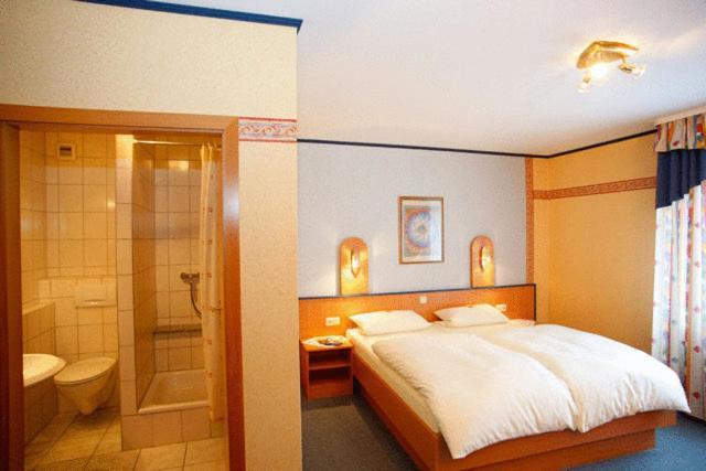 Hotel Munsterer Hof ภายนอก รูปภาพ
